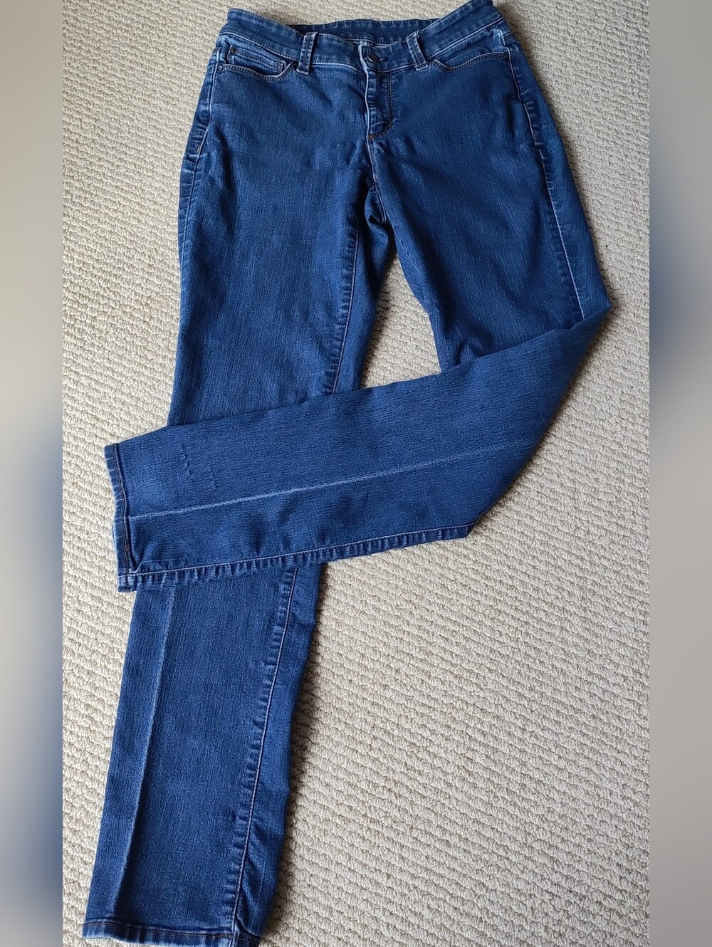 Ann Taylor Curvy Fit Straight Leg Jeans Dark Wash Size 4